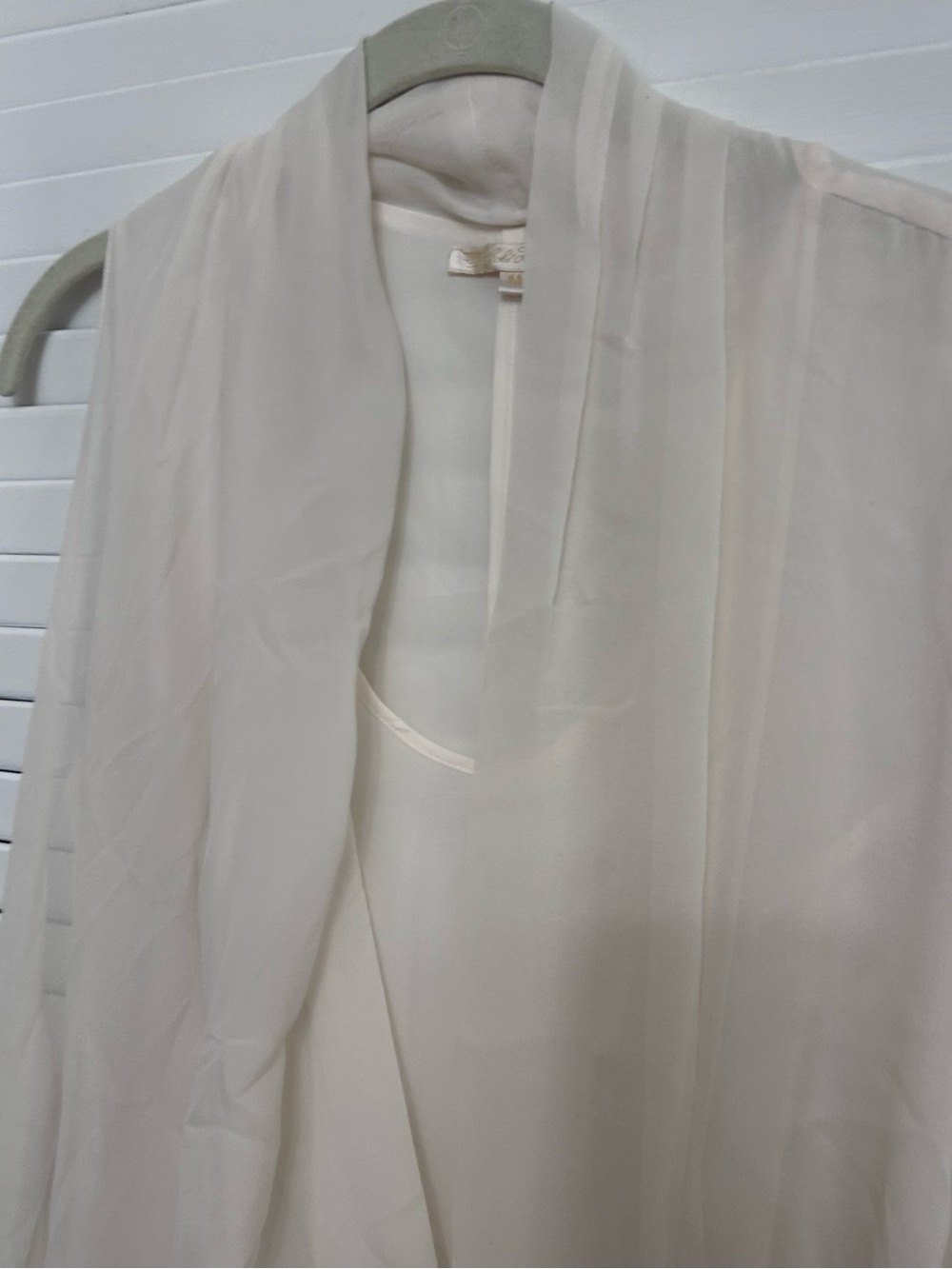🥃MAKE OFFER🥃 Gold Hawk Ivory Silk Draped Sleeveless Blouse Asymmetric MED - Picture 4 of 8